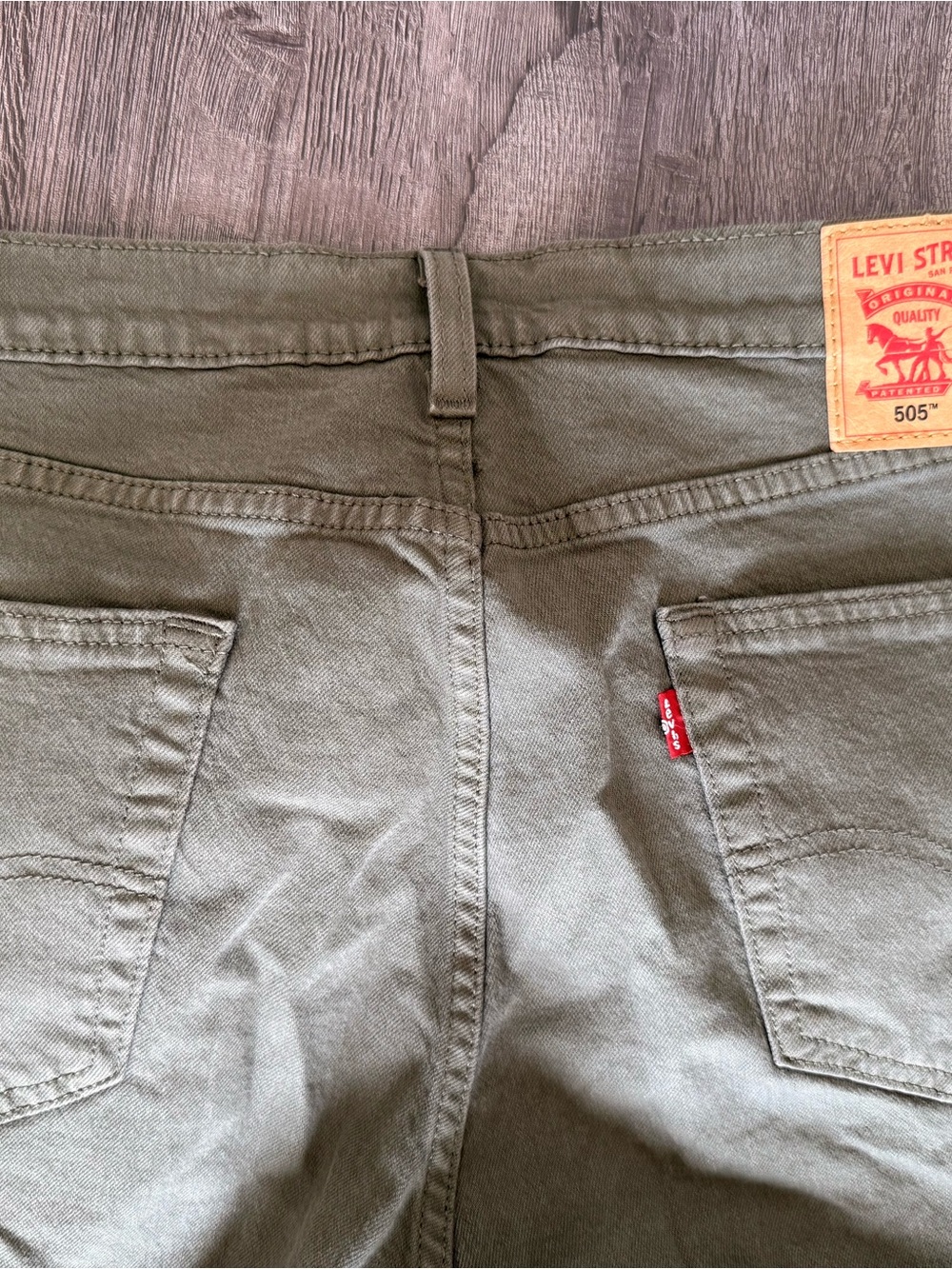 Levi's 505 Straight Fit Jeans olive green w34 L27 (hemmed)